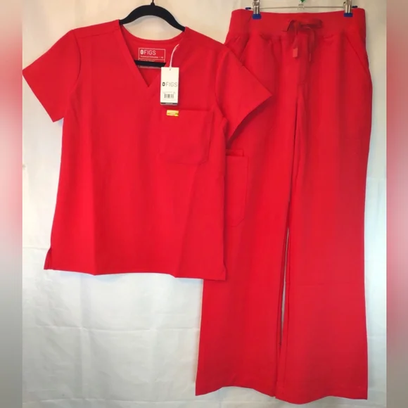 Figs Lunar Pop Red Scrub Set (XS) - Picture 2 of 6